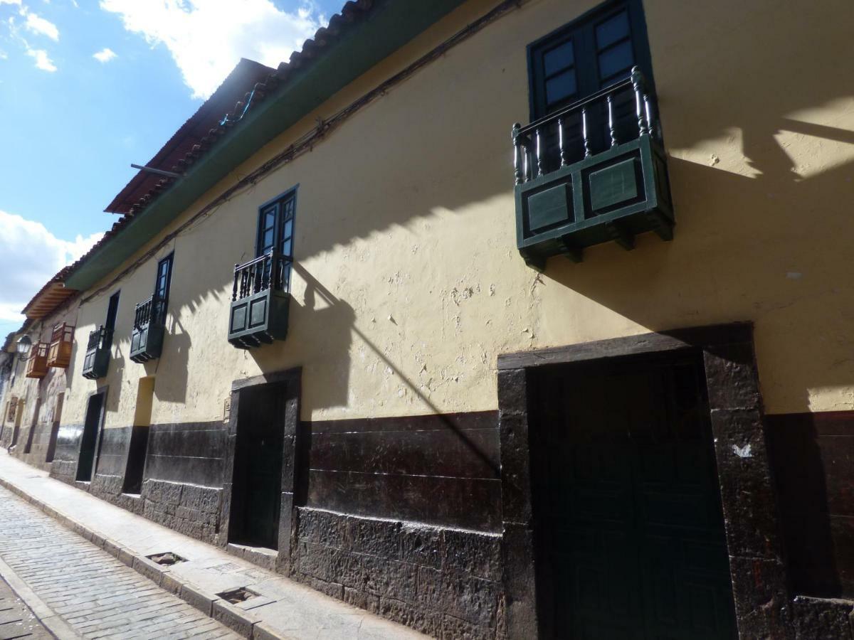 The Grasshopper Hostels Av Alta Cusco Exteriör bild