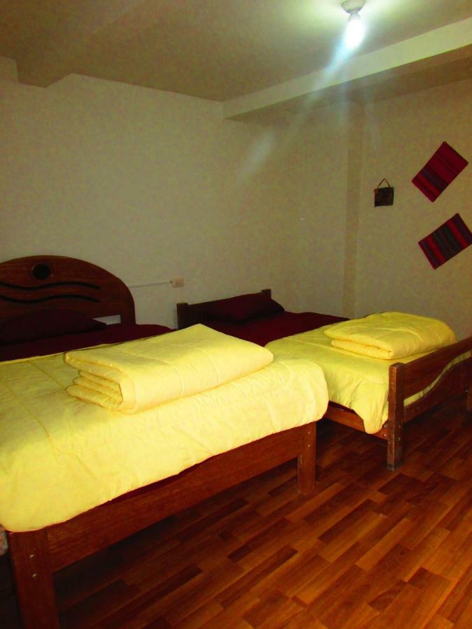 The Grasshopper Hostels Av Alta Cusco Exteriör bild