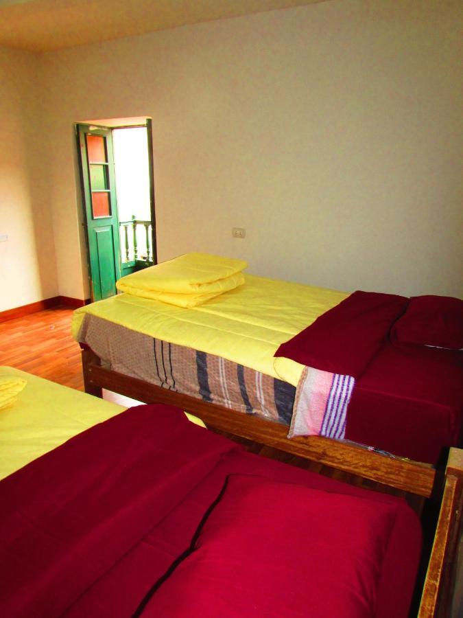 The Grasshopper Hostels Av Alta Cusco Exteriör bild