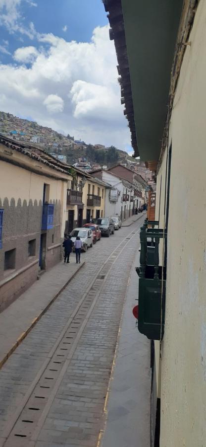 The Grasshopper Hostels Av Alta Cusco Exteriör bild