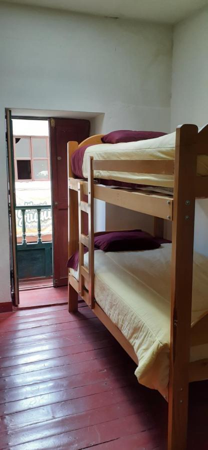 The Grasshopper Hostels Av Alta Cusco Exteriör bild